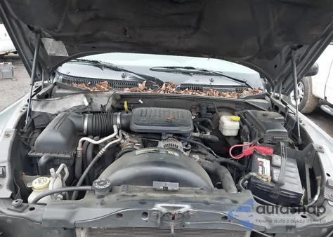 2005 Dodge Dakota Slt from USA, damaged, VIN 1D7HW48K05S153798